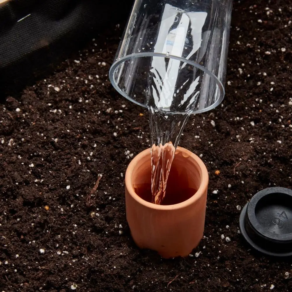 중간 크기의 높이형 정원 화단 및 화분용 자가 급수 세 - Self-Watering Planter 리뷰 및 가격